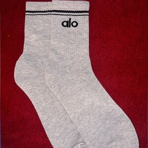 ALO YOGA SOCKS